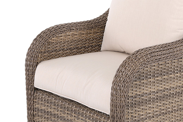 Wicker/Rattan