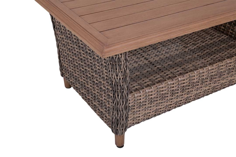 The coffee table is made of rust-resistant aluminum, a premium material that is very durable and long-lasting for outdoor use even for many years.